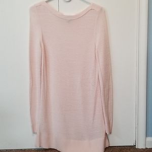 Ann Taylor Size Medium Tunic Length Pink Sweater